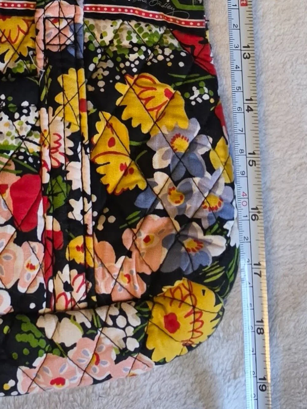 VERA BRADLEY Poppy Fields Quilted Shoulder Tote Bag Purse Vintage Cottagecore
